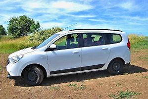 Dacia Lodgy.