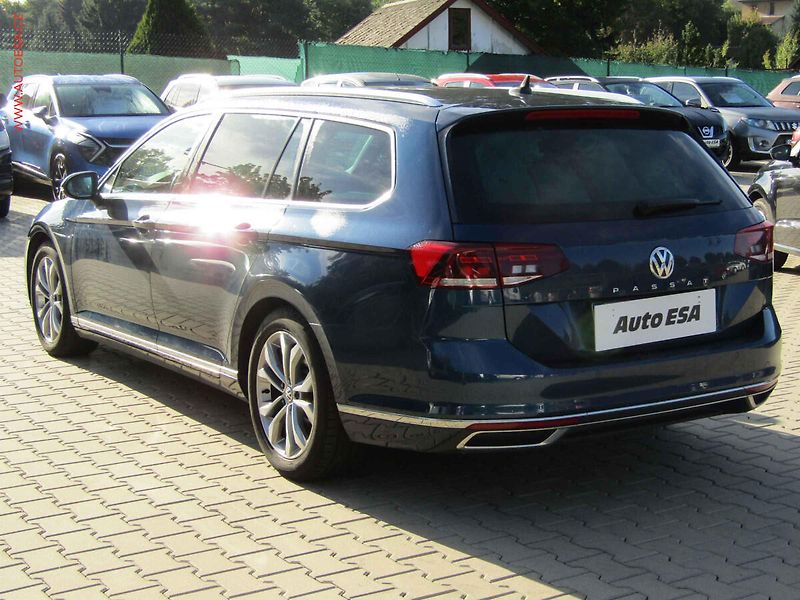 Volkswagen Passat (2020) 2.0TDI, ČR, LED, navi - fotka 6 z 18