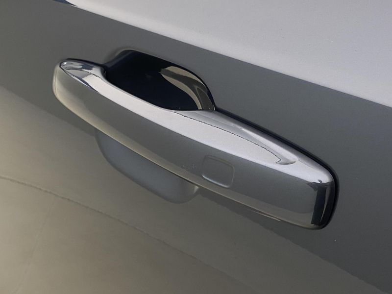 Volvo XC90 (2026) B5 AWD AUT BRIGHT PLUS 7míst - fotka 19 z 70
