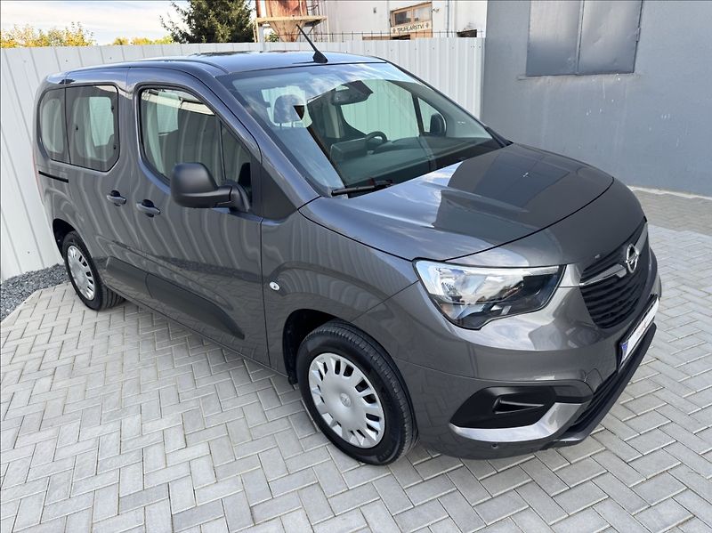 Opel Combo 1,2 T LIFE DPH tažné 1.maj ČR - fotka 8 z 50