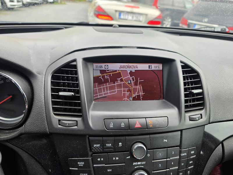 Opel Insignia 2.0CDTI Opc Line - fotka 19 z 20