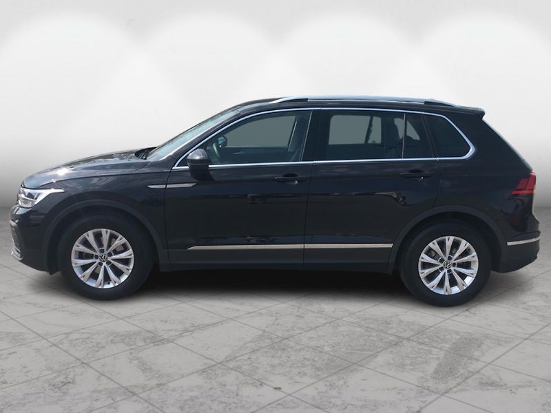 Volkswagen Tiguan 1,5 TSI - fotka 3 z 29