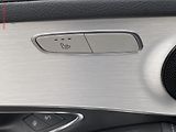 Mercedes-Benz GLC (2016) 2.0T GLC250 4M, AT, LED - náhled 18