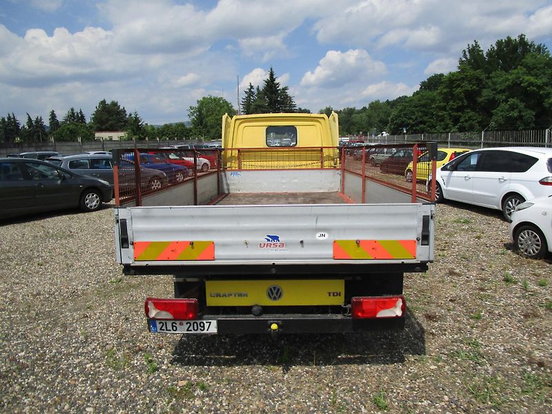 Volkswagen 2,5TDi-120KW - fotka 4 z 12