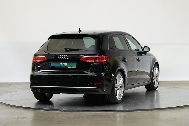 Audi A3 - fotka 2 z 29
