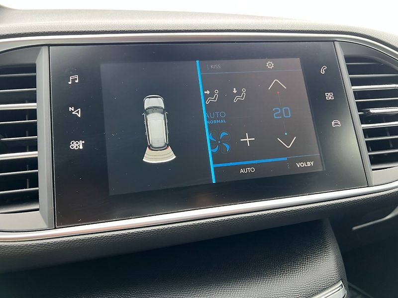 Peugeot 308 (2019) SW 1.2PT 96kW! ČR+1.majitel! - fotka 33 z 35