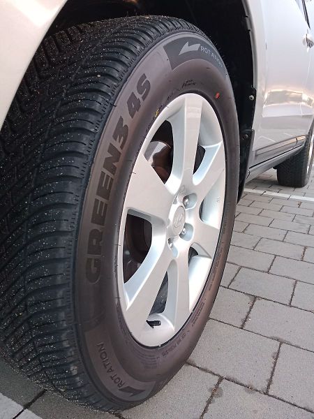 Hyundai Santa Fe (2007) Style 2.7 V6 LPG | Servis - fotka 10 z 16