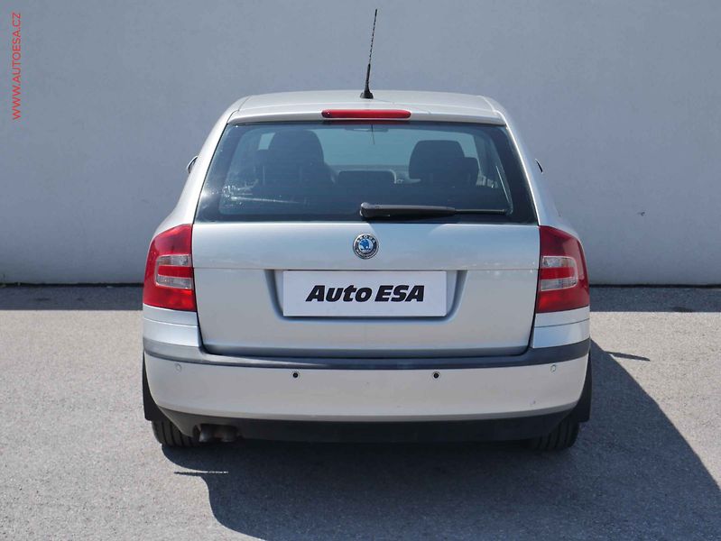 Škoda Octavia (2007) 1.9 TDi, STK 8/2027, AC - fotka 5 z 13