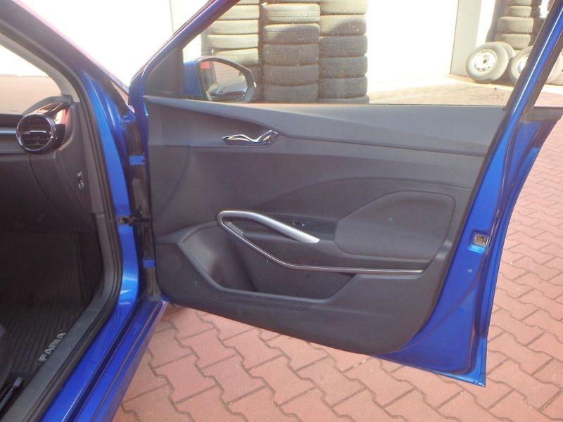 Škoda Fabia 1.0 TSI , Style 81 KW - fotka 10 z 19