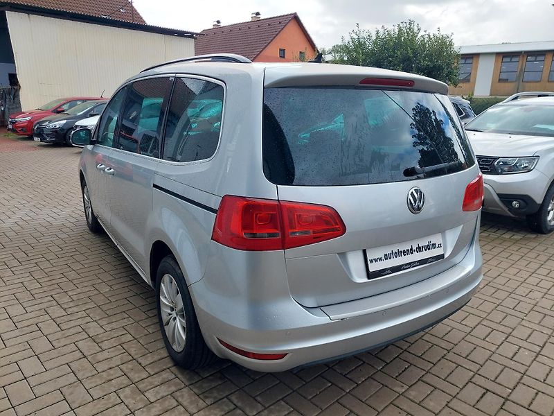 Volkswagen Sharan (2012) 2.0TDi 103kW 7míst - fotka 8 z 37