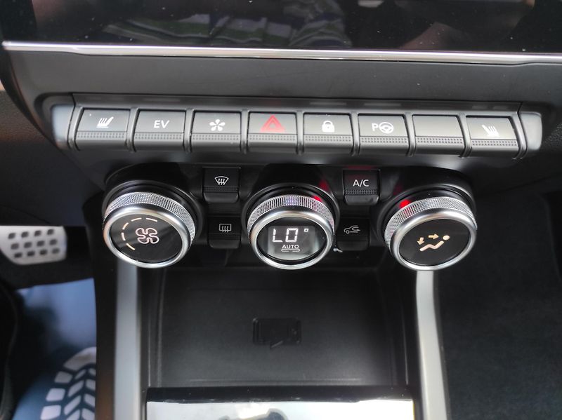 Renault Arkana 1,6E-Tech R.S.L.,Full Hyb,AT - fotka 18 z 39