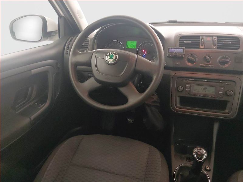 Škoda Fabia (2012) Ambition 1.6 TDI, po STK - fotka 7 z 18