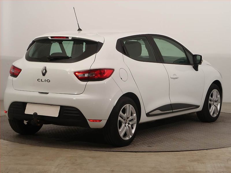 Renault Clio (2020) 0.9 TCe, Navi, Tempomat - fotka 5 z 15