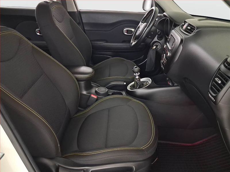 Kia Soul (2016) 1.6 GDI, Serv.kniha, Tempomat - fotka 9 z 16