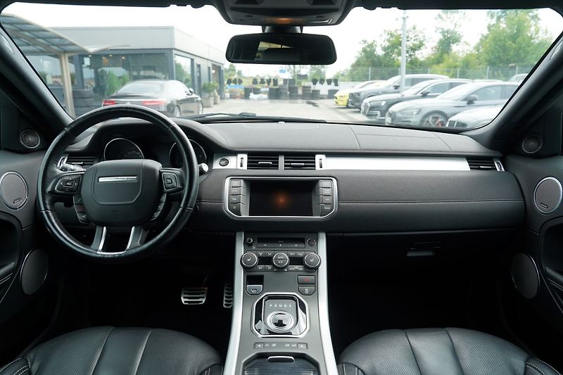 Land Rover Range Rover Evoque 2.2 TD4  R-Dynamic/AT/kůže - fotka 27 z 41