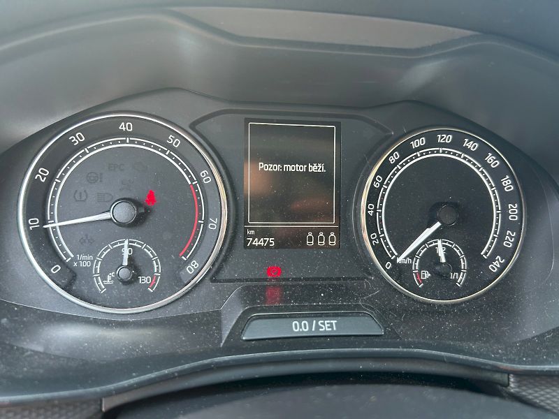 Škoda Scala (2023) 1,5 TSI 110 kW manuál - fotka 18 z 25