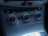 Volkswagen Passat (2013) 2.0 TDI, Automat, Navi, Xenony - náhled 17