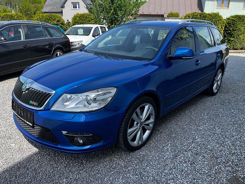 Škoda Octavia (2011) 2.0 TSi RS TOP Stav - fotka 6 z 28