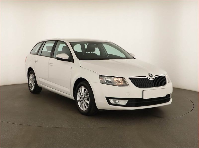 Škoda Octavia (2015) 1.6 TDI, Navi, Tempomat - fotografie inzerátu