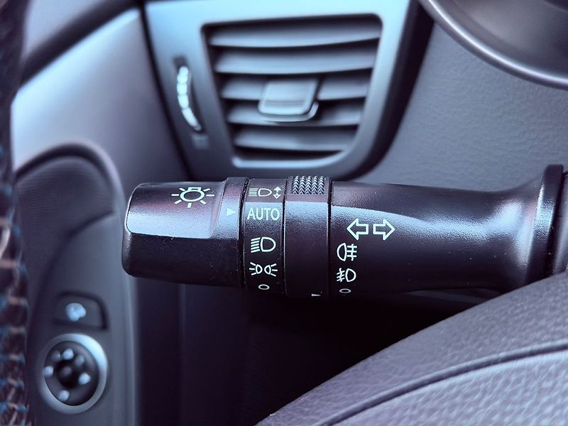 Hyundai i30 1.4 16V, Serviska, 1.Maj - fotka 23 z 29