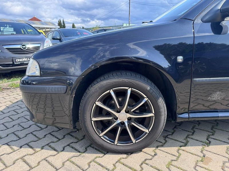 Škoda Octavia (2006) 1,6 MPI 75 KW GO MOTORU - fotka 14 z 47