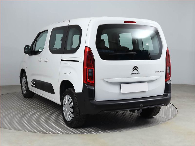 Citroën Berlingo (2022) Feel 1.5 BlueHDi, 5Míst, ČR - fotka 4 z 15