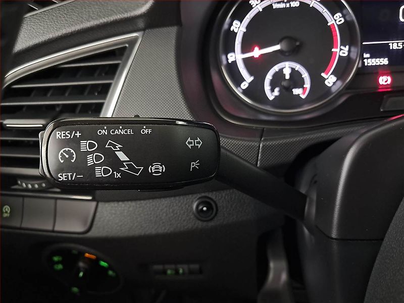 Škoda Fabia (2022) Ambition Plus 1.0 TSI, ČR - fotka 16 z 19