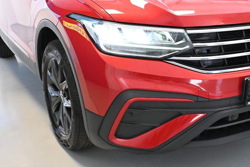 Volkswagen Tiguan Allspace (2023) 2.0 DSG LED ACC VIRTUAL LIFE K - fotka 26 z 30