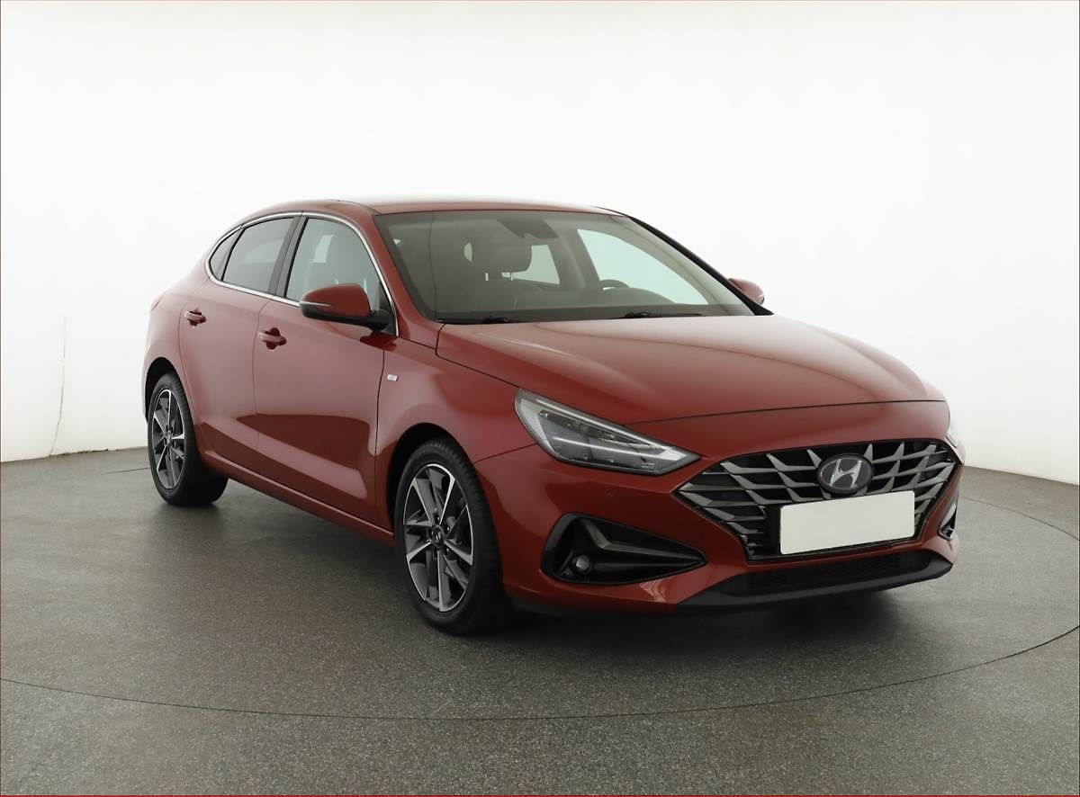 Hyundai i30 1.5 T-GDI MHEV, Automat, ČR