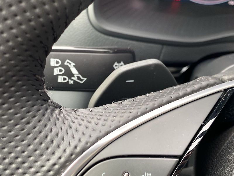 Škoda Karoq (2026) 1.5 TSI DSG Sportline - fotka 26 z 45