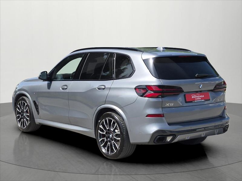 BMW X5 3,0 30d xDrive Msport DPH ČR - fotka 5 z 35