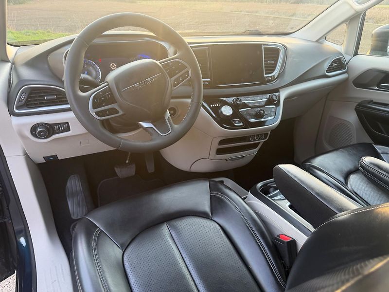 Chrysler Pacifica (2023) 3,6 Pentastar Radar RU 2023 - fotka 13 z 17