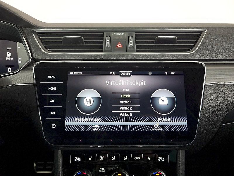 Škoda Superb (2023) 2.0TDi 147kW 4X4 SCOUT BUSINES - fotka 18 z 33