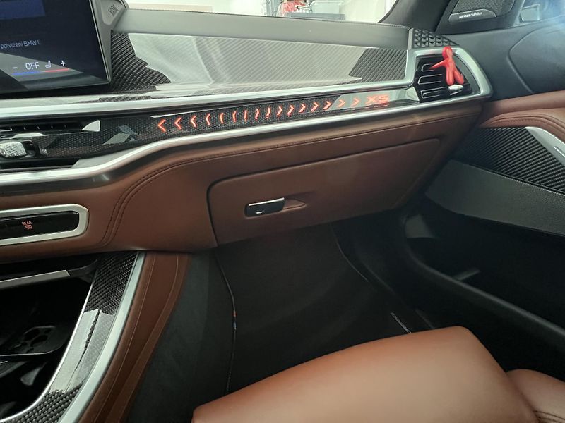 BMW X5 (2023) - fotka 21 z 25