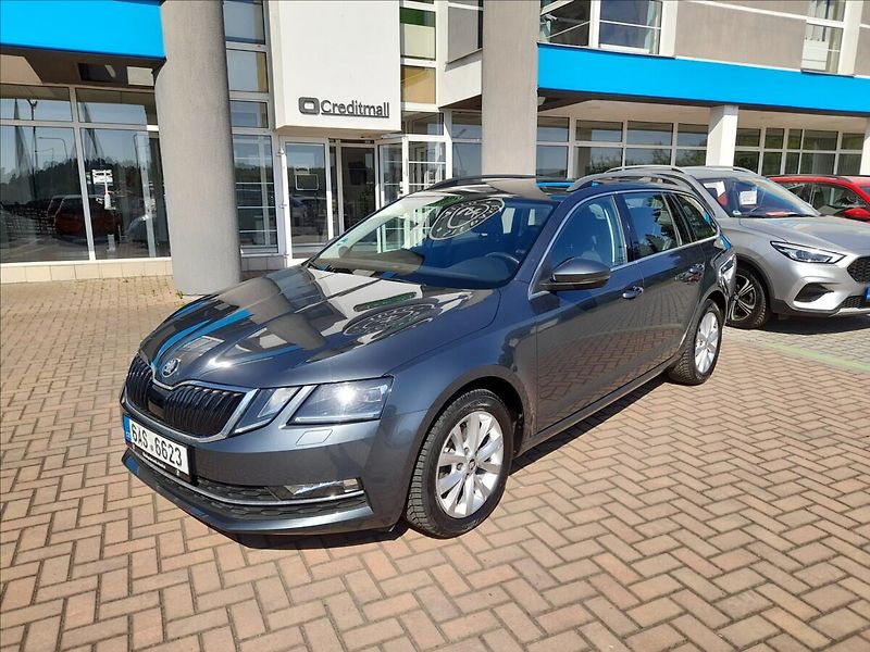 Škoda Octavia 1,6 TDi Style - fotka 3 z 19