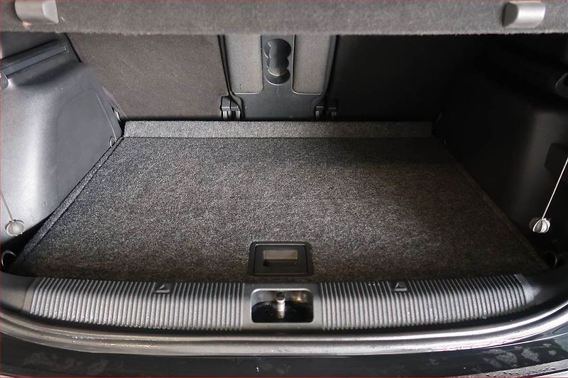 Škoda Yeti (2011) Ambition 1.4 TSI, Serv.kniha - fotka 13 z 15