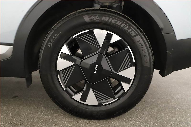 Kia Sportage (2025) 1.6 T-GDI, EXCLUSIVE, AUTOMAT - fotka 12 z 21