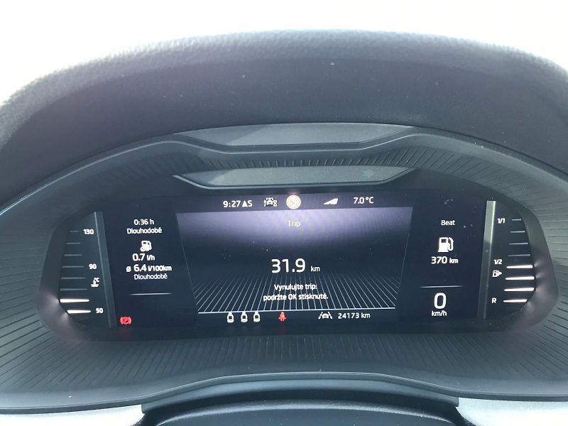Škoda Kamiq (2025) TOP SELEC TSI 85/1.0 M6F - fotka 17 z 28