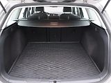 Volkswagen Golf 2.0 TDI 110kW Comfortline - náhled 10