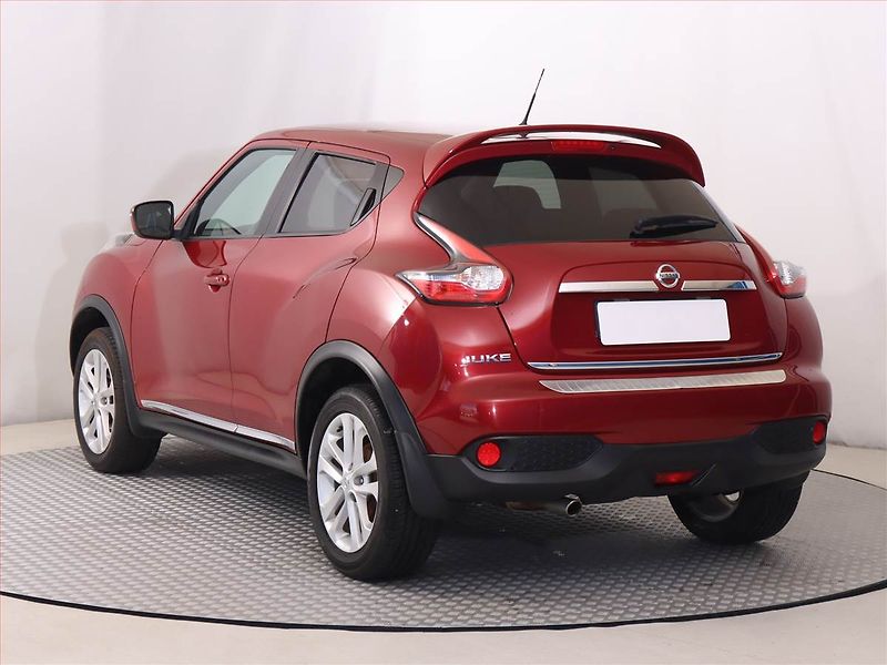 Nissan Juke (2018) 1.6 i, Automat, Serv.kniha - fotka 4 z 19