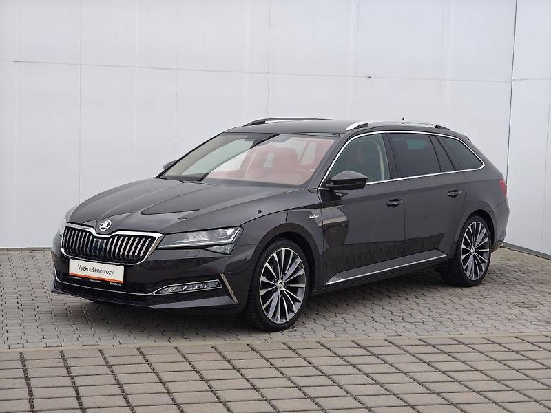 Škoda Superb L&K 7DSG 2,0TSI - fotka 1 z 26
