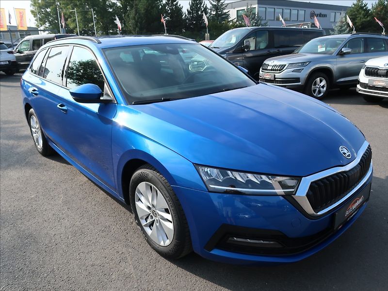 Škoda Octavia 2,0 TDi,1majČR,serv.kn,DSG,DPH - fotka 2 z 26