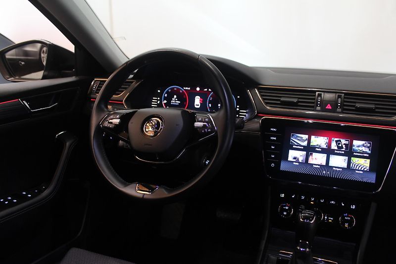 Škoda Superb (2022) 2.0TDI DSG Style Display Nez.T - fotka 30 z 45