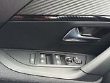Peugeot 2008 (2026) BUSINESS Hybrid 110 e-DCS6 - náhled 15