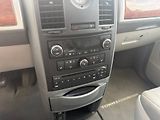 Chrysler Town & Country (2007) 3,8V6 SwivelGo Limit 2007 - náhled 20