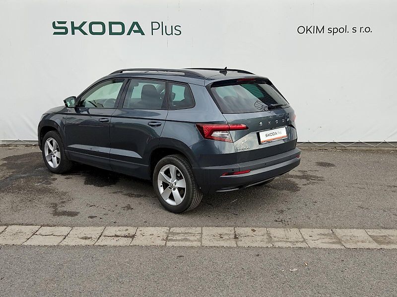 Škoda Karoq (2021) Ambition 2,0 Tdi 85 kw DSG - fotka 32 z 36