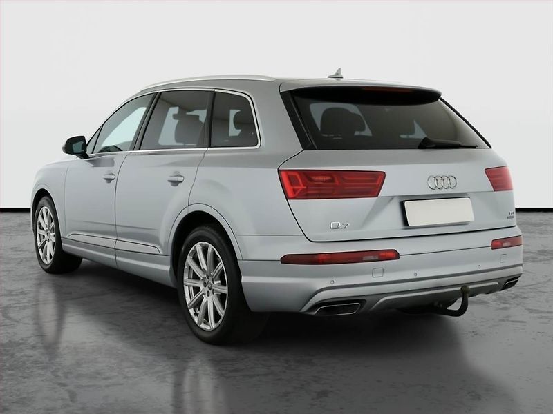Audi Q7 (2016) S-Line 3.0 TDI - fotka 4 z 19
