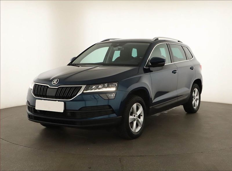Škoda Karoq (2019) 1.5 TSI, Automat, ČR,1.maj - fotka 2 z 16