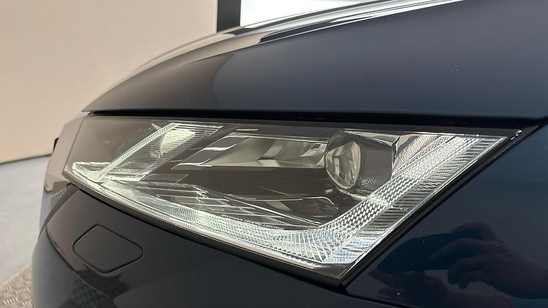 Škoda Octavia 2.0 TDI DSG 4x4 Style Combi - fotka 18 z 29