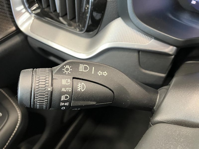 Volvo S60 B5 AWD Ultimate Dark AT8, ČR - fotka 22 z 43